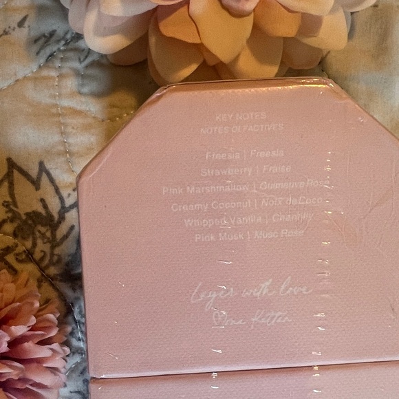 Kayali Yum Boujee Marshmallow 81 - Picture 5 of 5